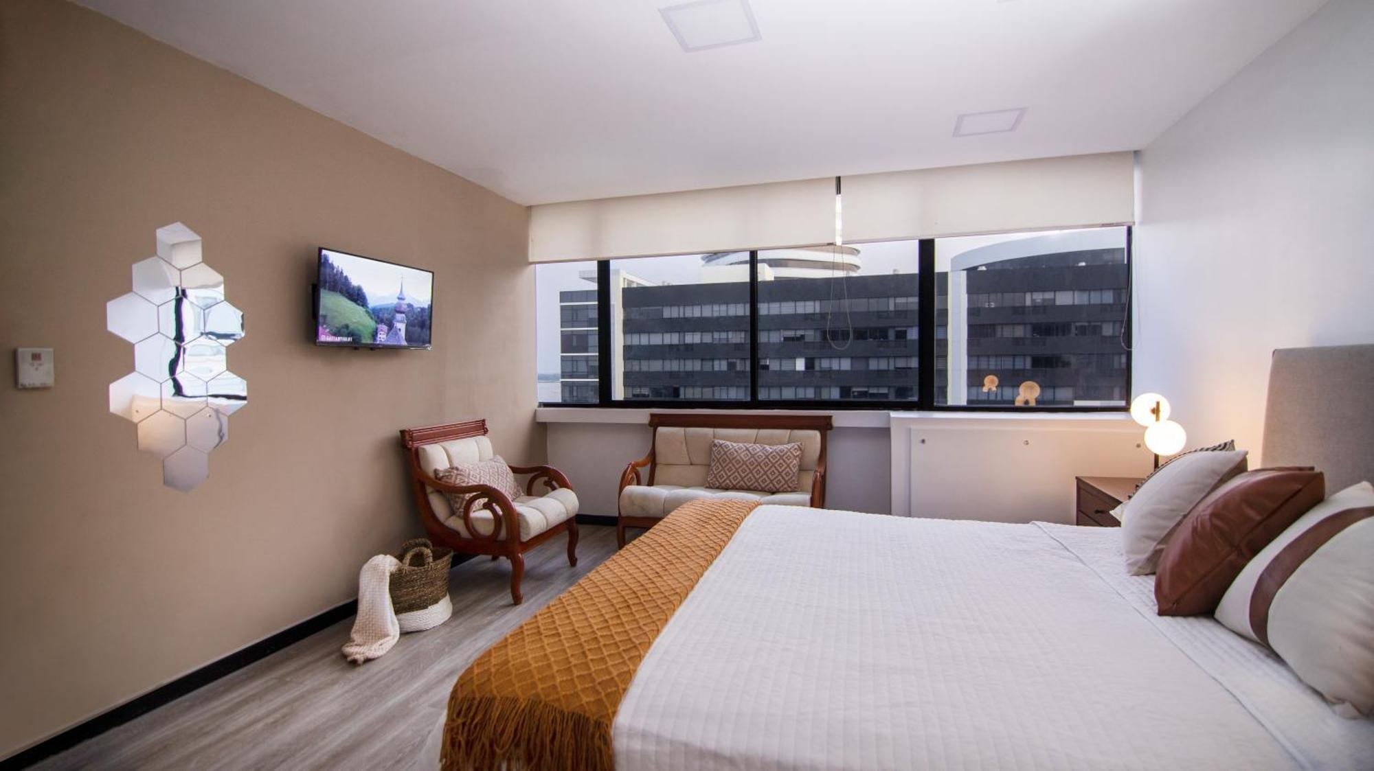 Puerto Santa Ana Luxury Suites Guayaquil Exterior photo
