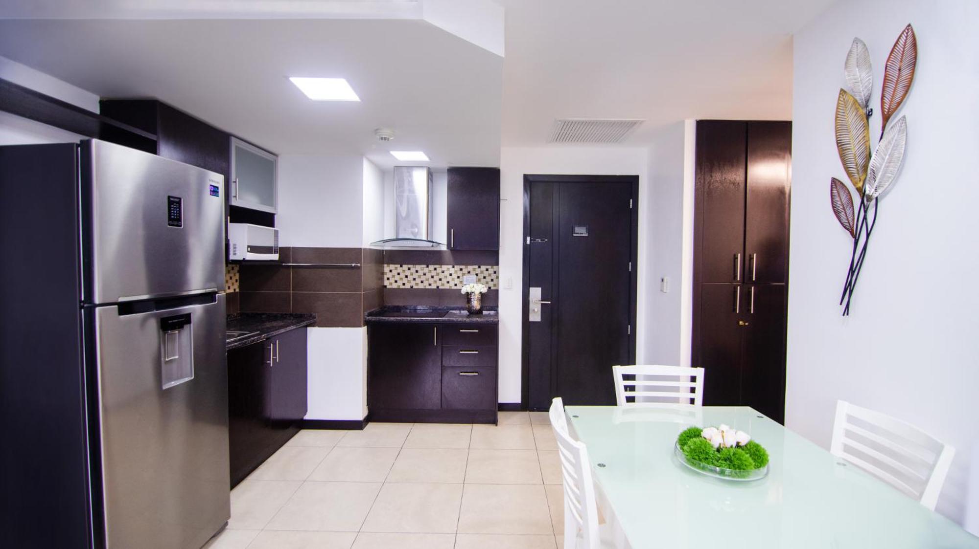 Puerto Santa Ana Luxury Suites Guayaquil Exterior photo