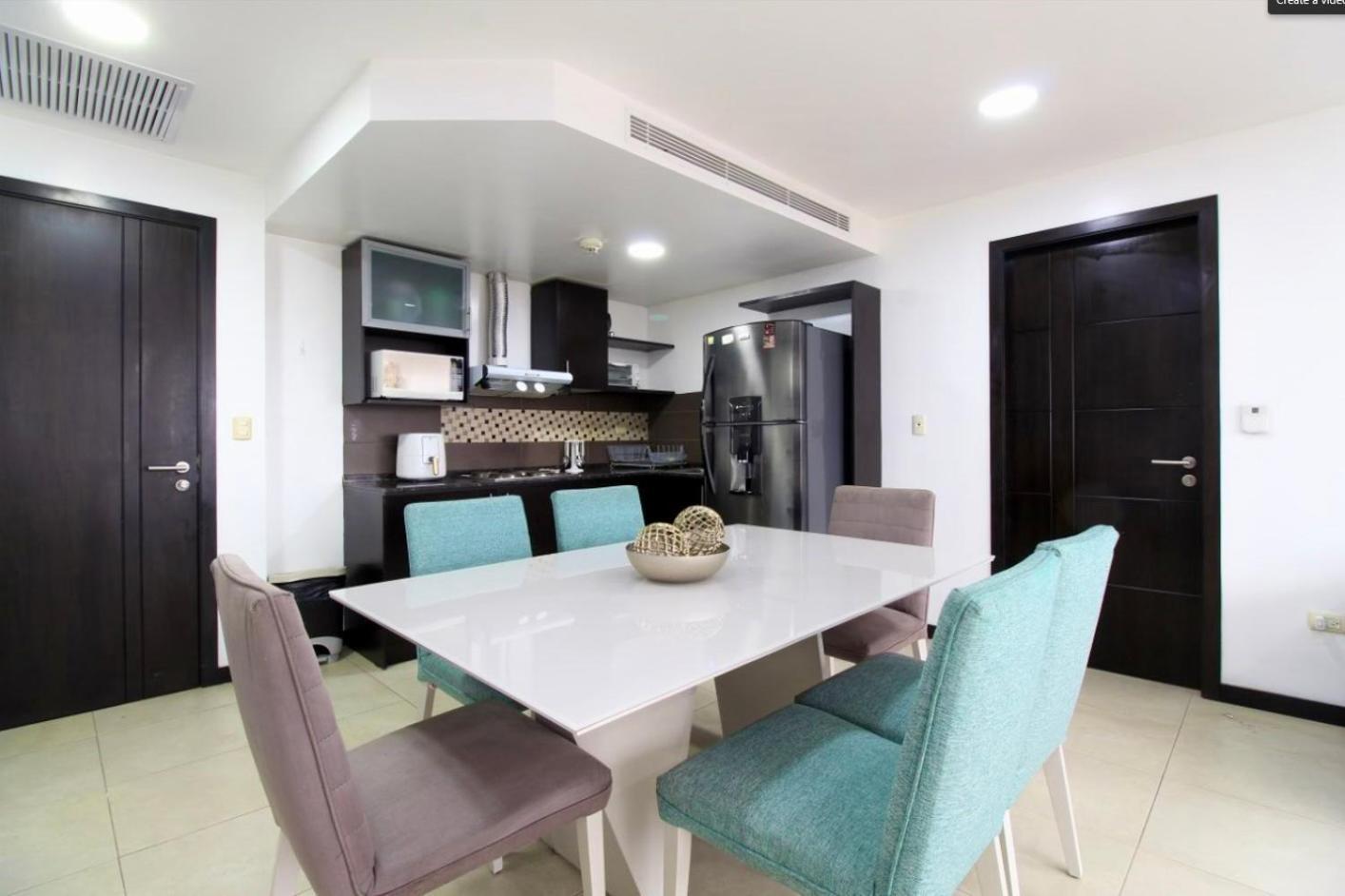 Puerto Santa Ana Luxury Suites Guayaquil Exterior photo